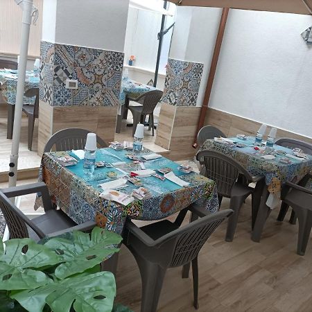 B&B Stella Maris Trapani Centro Exterior photo