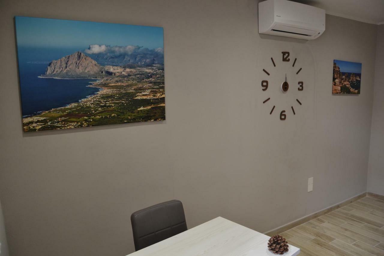 B&B Stella Maris Trapani Centro Exterior photo