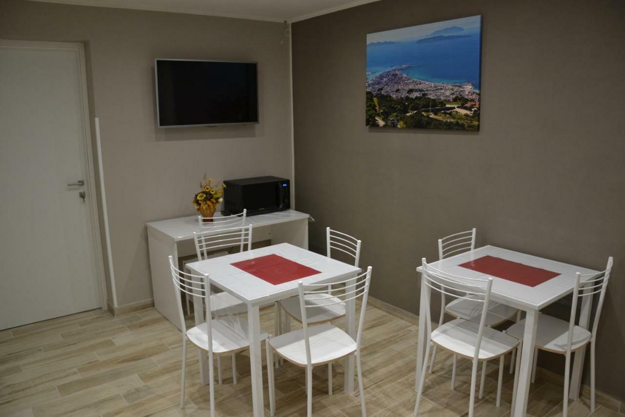 B&B Stella Maris Trapani Centro Exterior photo