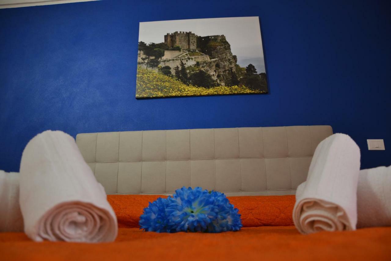 B&B Stella Maris Trapani Centro Exterior photo