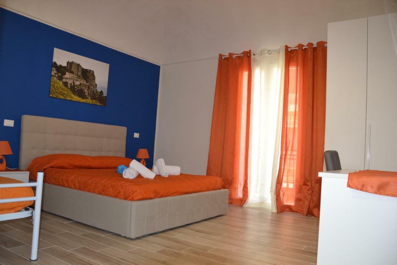 B&B Stella Maris Trapani Centro Exterior photo